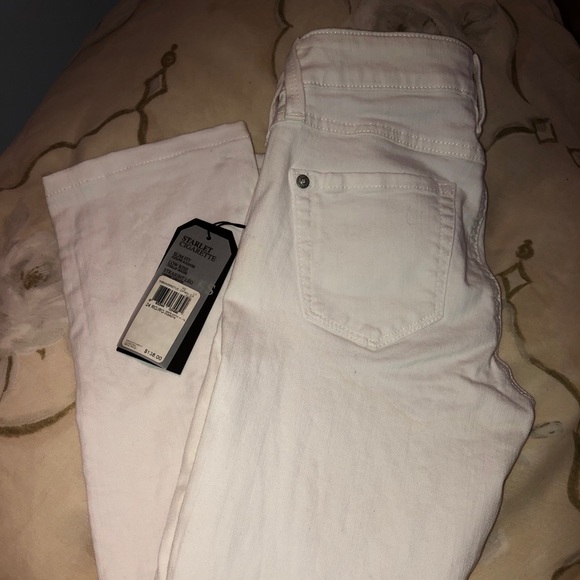 NWT Guess “Scarlet Cigarette” with Swarovski gems - Picture 2 of 2